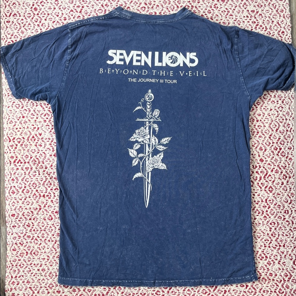RARE Seven Lions Beyond The Veil Journey III Tour Tee M Distressed Vintage Blue
